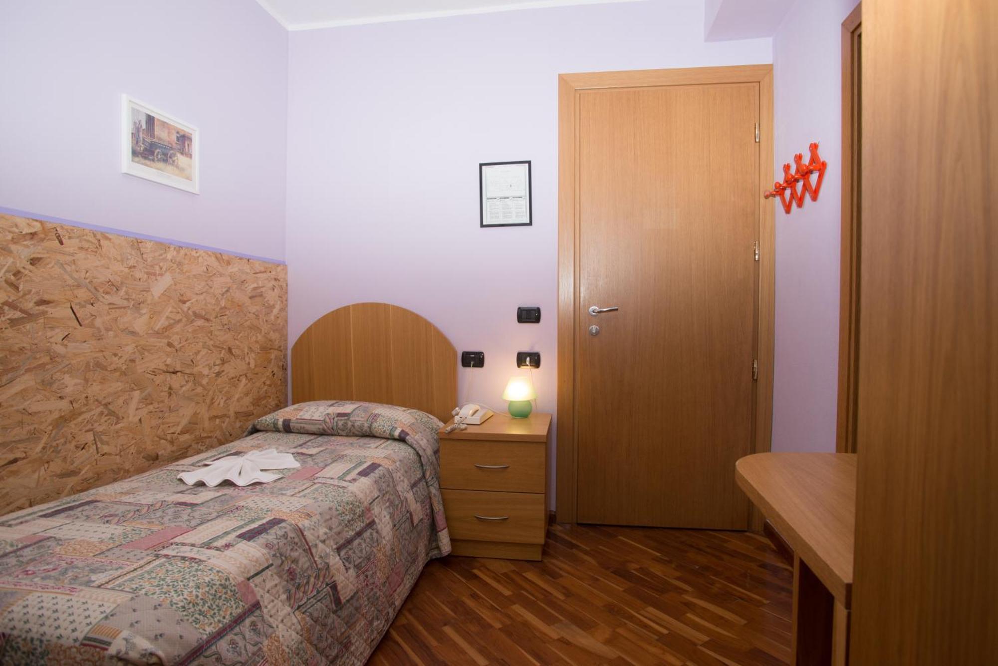 Hotel Pigna D'Oro Chiesa in Valmalenco Exteriör bild